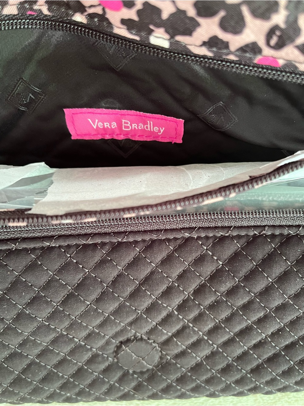 NWT Vera Bradley Quilted on A Roll Case Fold Over Clutch Black Elegant Fabric - Picture 5 of 9